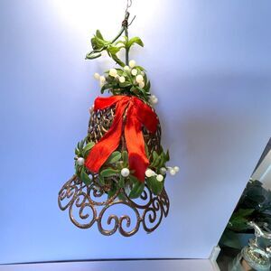 Vintage 1960's Mistletoe Bell; vintage Christmas bell; must see